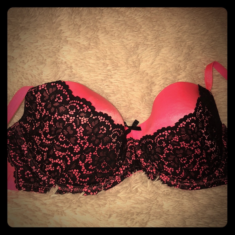 Hot Pink Bra with Black Lace – Victoria’s Secret
